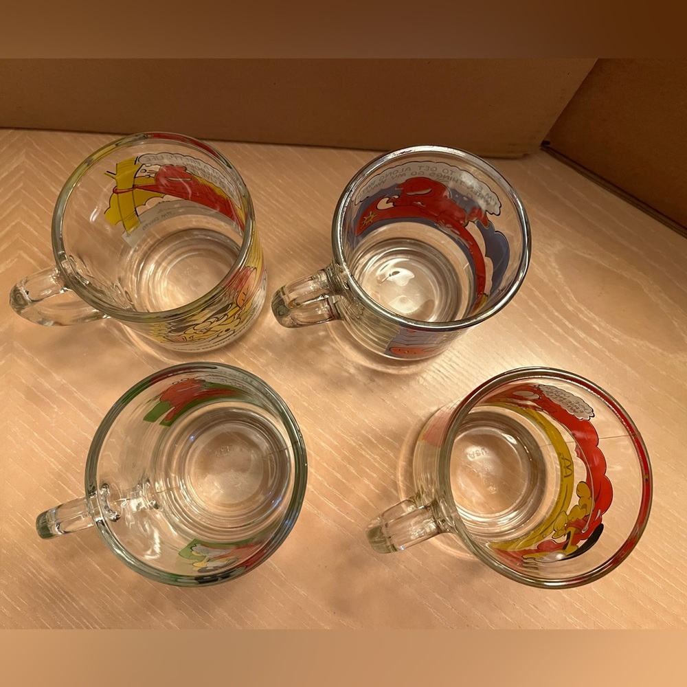 Vintage Garfield 6 oz glass mugs from 1978 McDonald’s promo. Complete set of 4. - Picture 4 of 11
